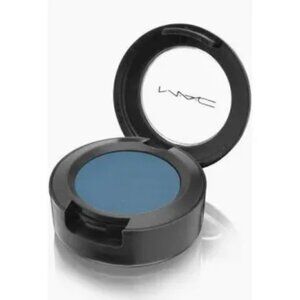 MAC Clarity Matte Blue eyeshadow dabbed only
